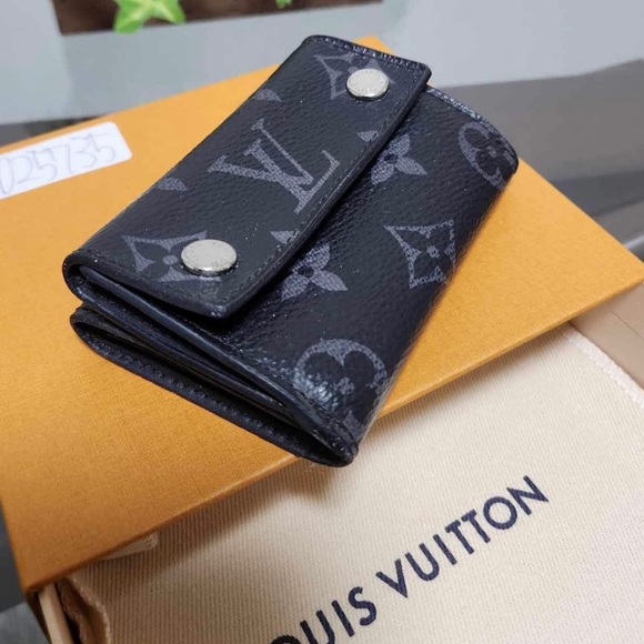 Louis Vuitton Eclipse Discovery Compact Small Wallet - Picture 4 of 4